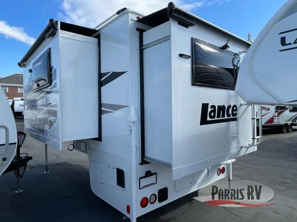 2026 Lance Lance Truck Campers 1172 - Photo 4