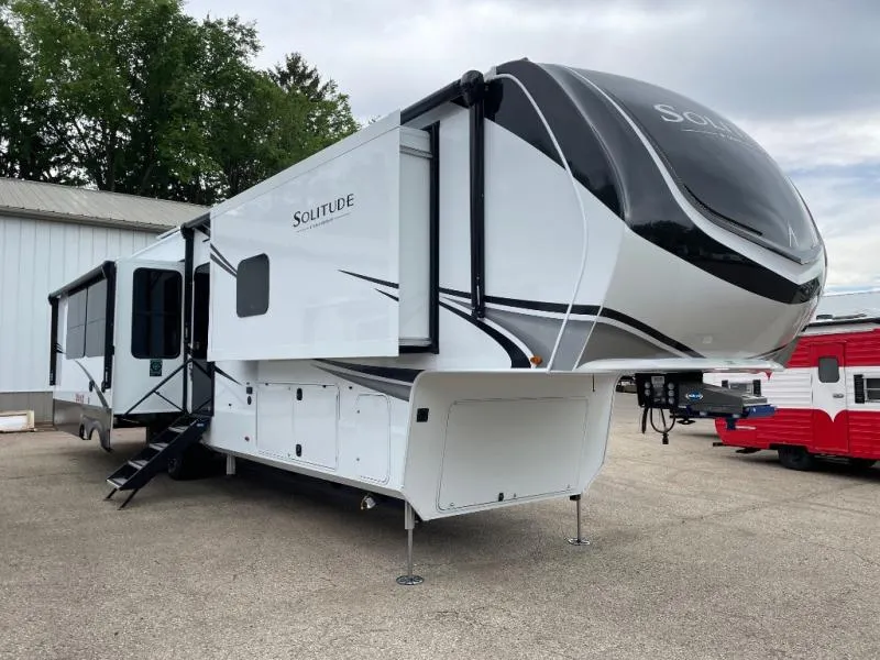 2026 Grand Design Solitude 417KB - Photo 2