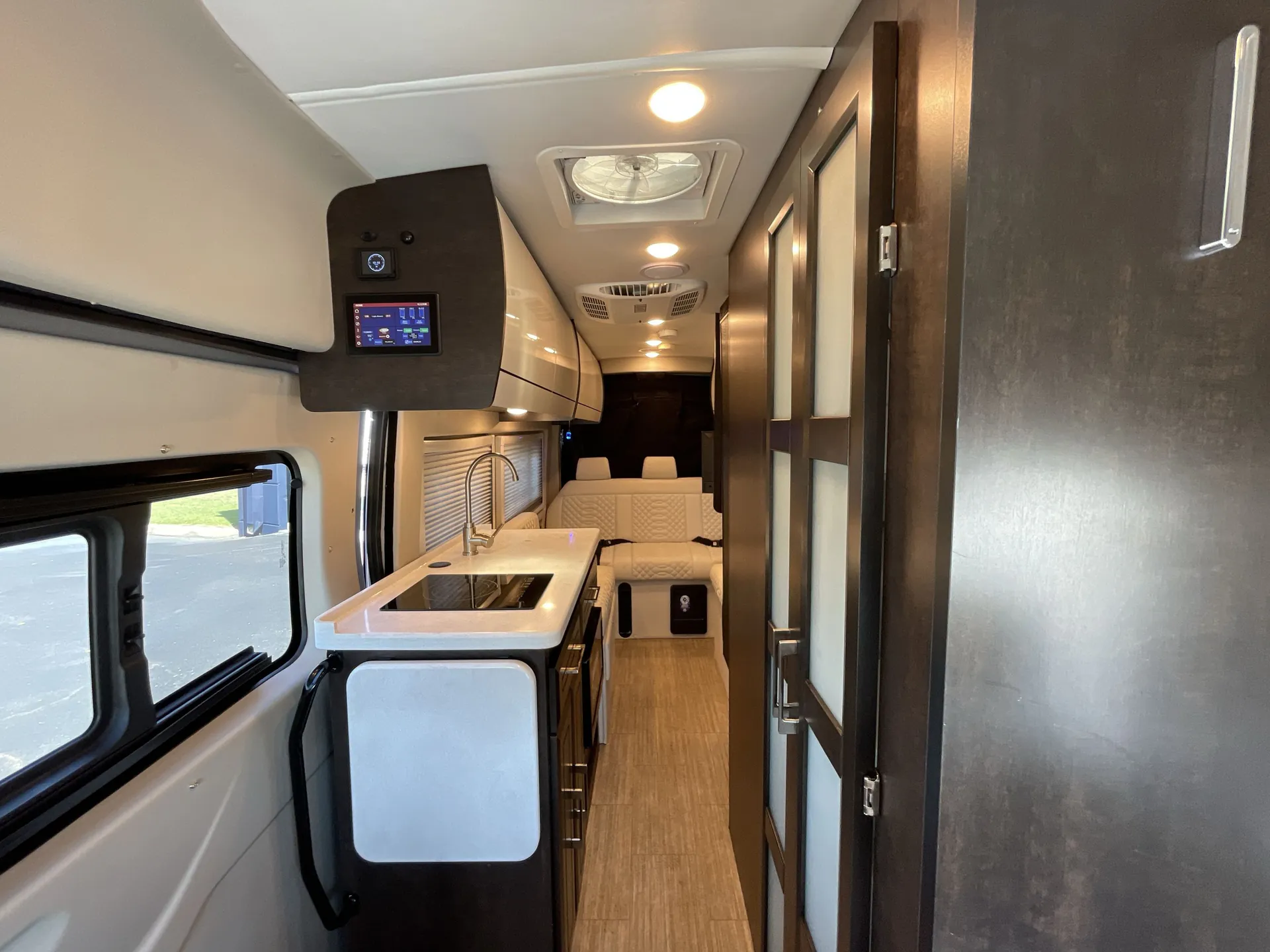 2023 Jayco Solstice 21B — living area main