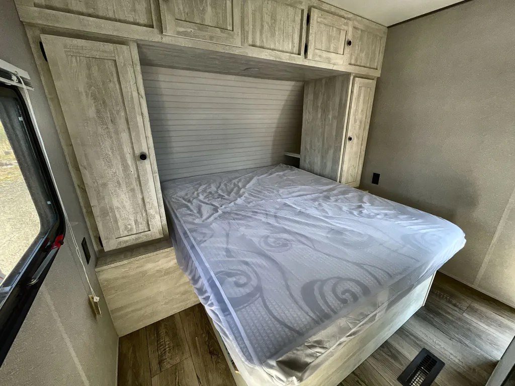 2024 Shasta I-5 530QB, Photos photo 20