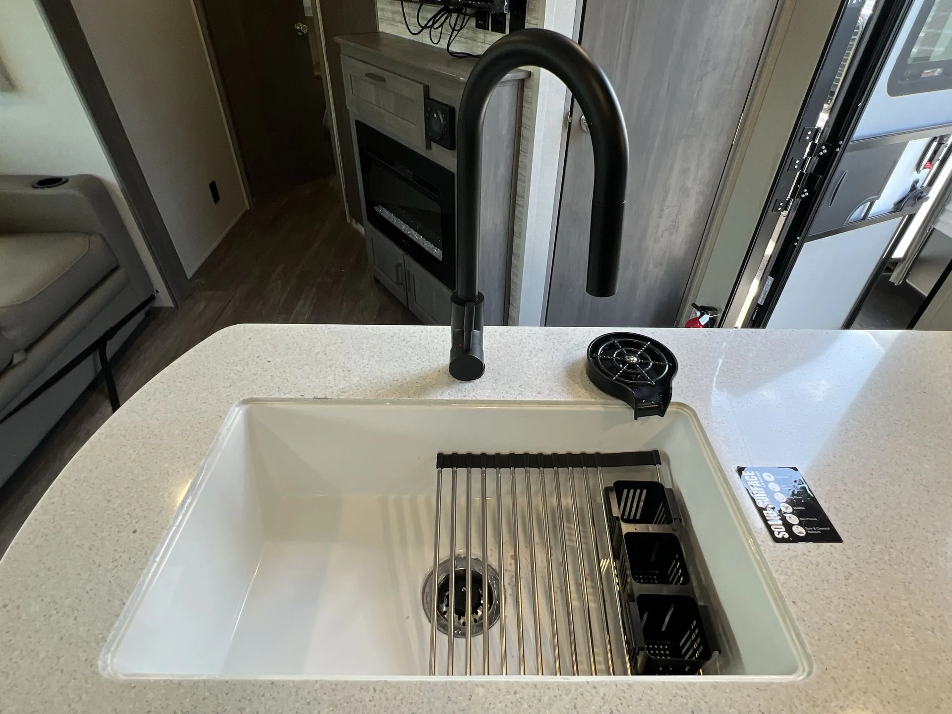 2026 Forest River Aurora 29TQS — Photo 7