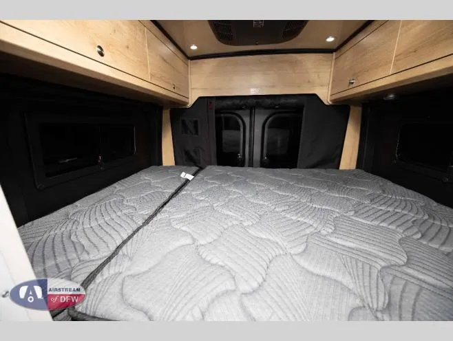 2026 Airstream Rangeline RGTPT - Photo 4