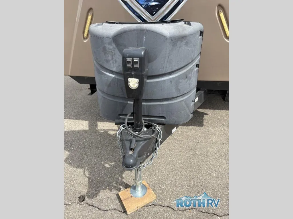 2017 Forest River RV Flagstaff Super Lite 26FKWS - Photo 4