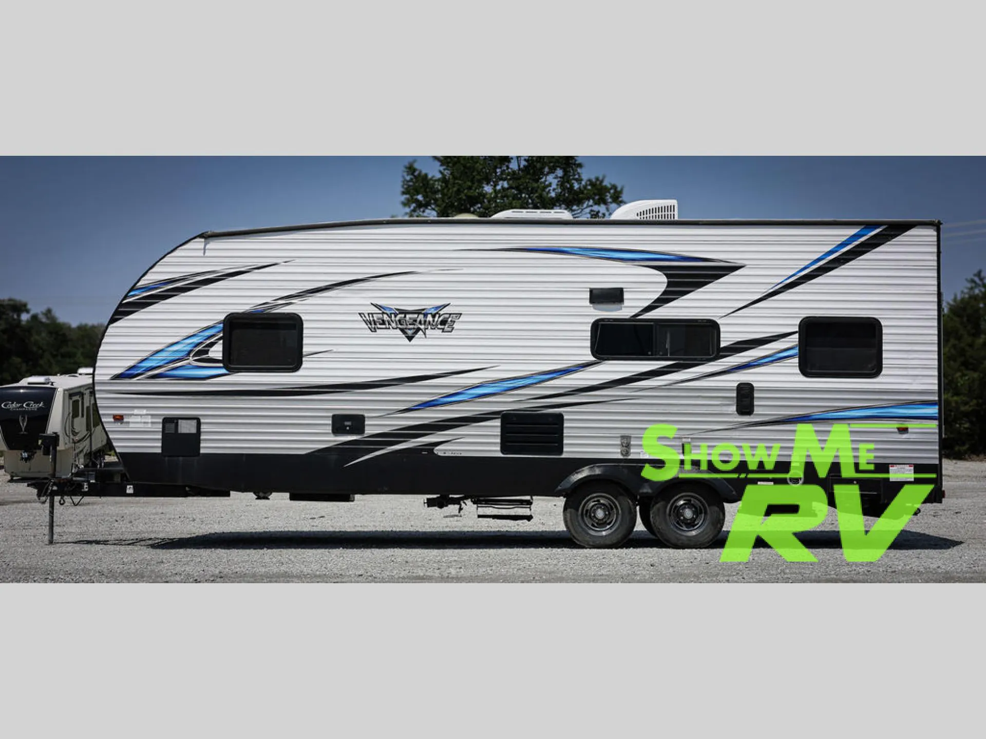 2017 Forest River Vengeance Super Sport 25V - Photo 3