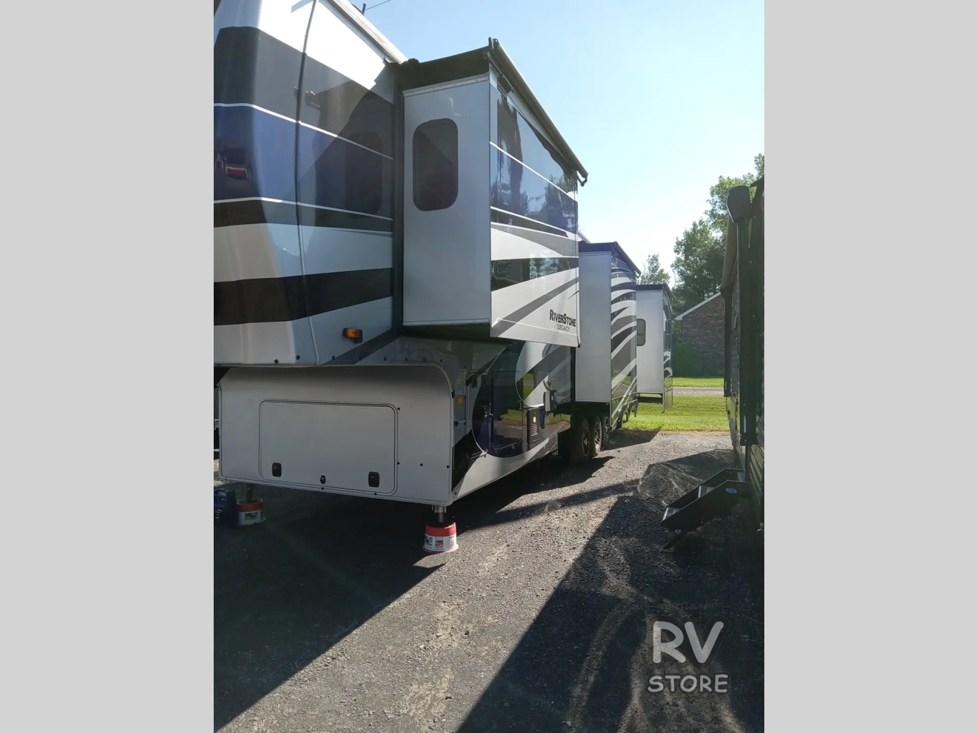 2022 Forest River RiverStone 442MC - Photo 4