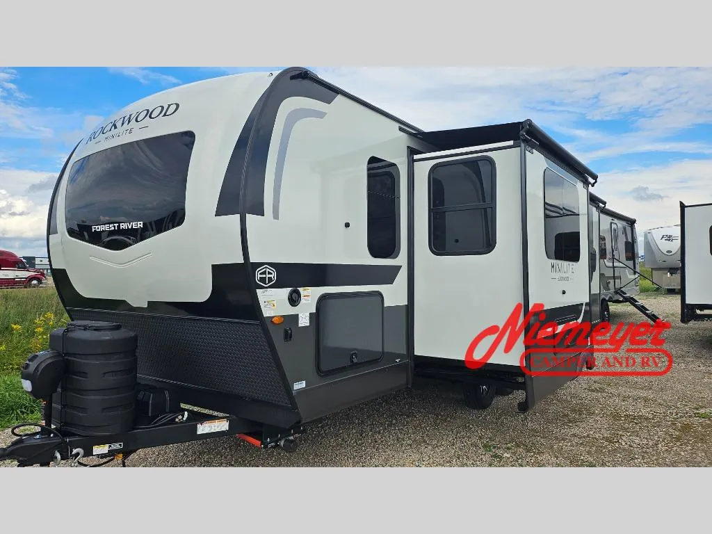 2026 Forest River Rockwood Mini Lite 2519S - Photo 2