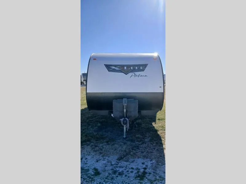 2023 Forest River Wildwood X-Lite 24RLXL - Photo 3