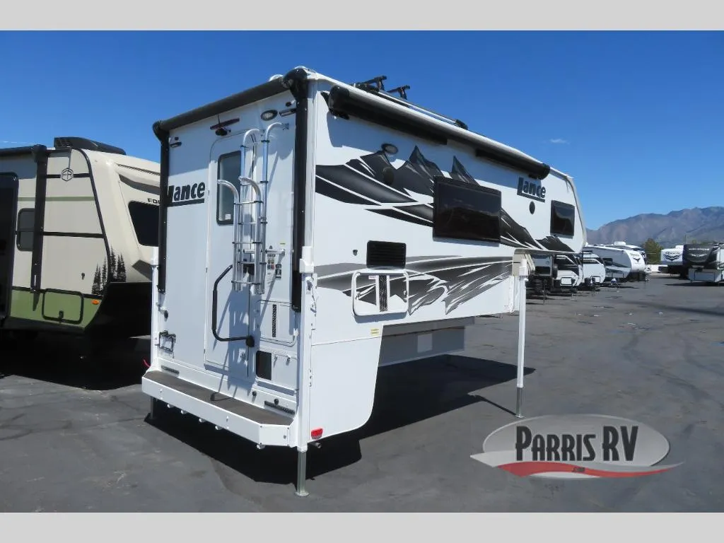 2026 Lance Lance Truck Campers 960 - Photo 4