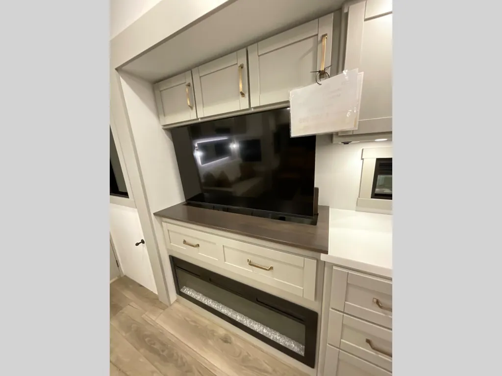 2026 Brinkley Model Z 3515, Photos photo 15