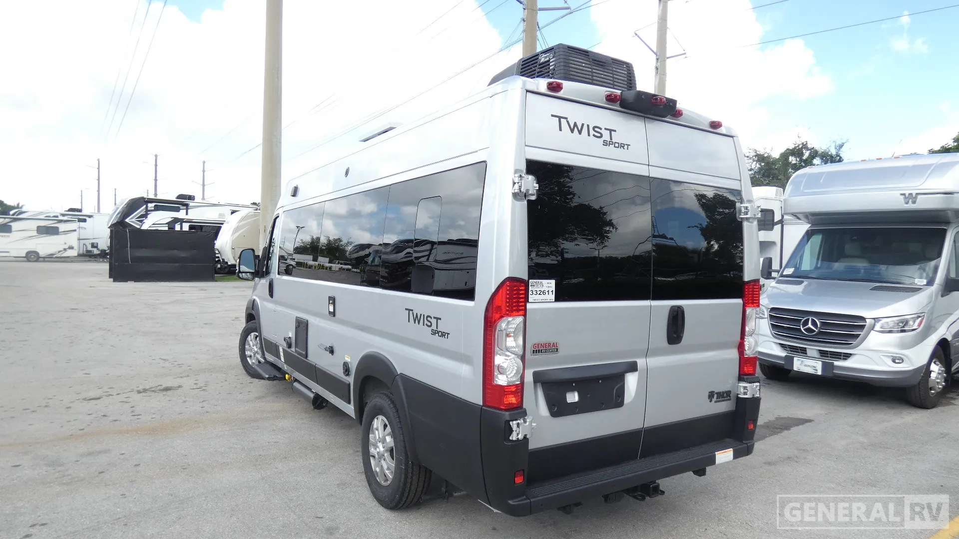 2026 Thor Motor Coach Tellaro 20U - Photo 4