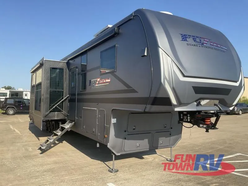 2025 Keystone RV Fuzion New    440 - Photo 2