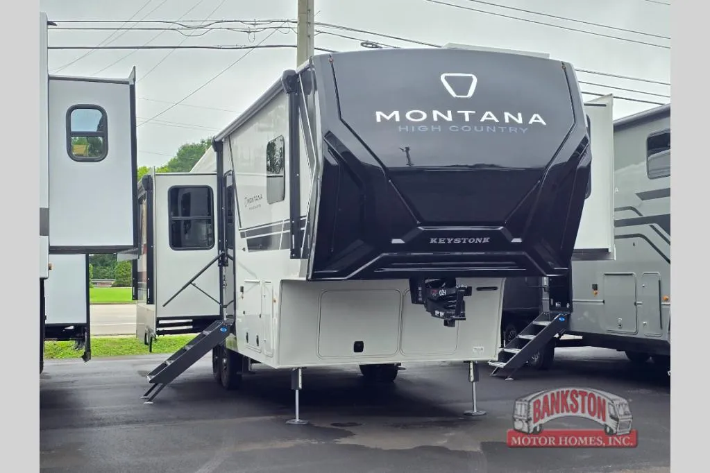 2026 Keystone Montana High Country 290RL - Photo 2