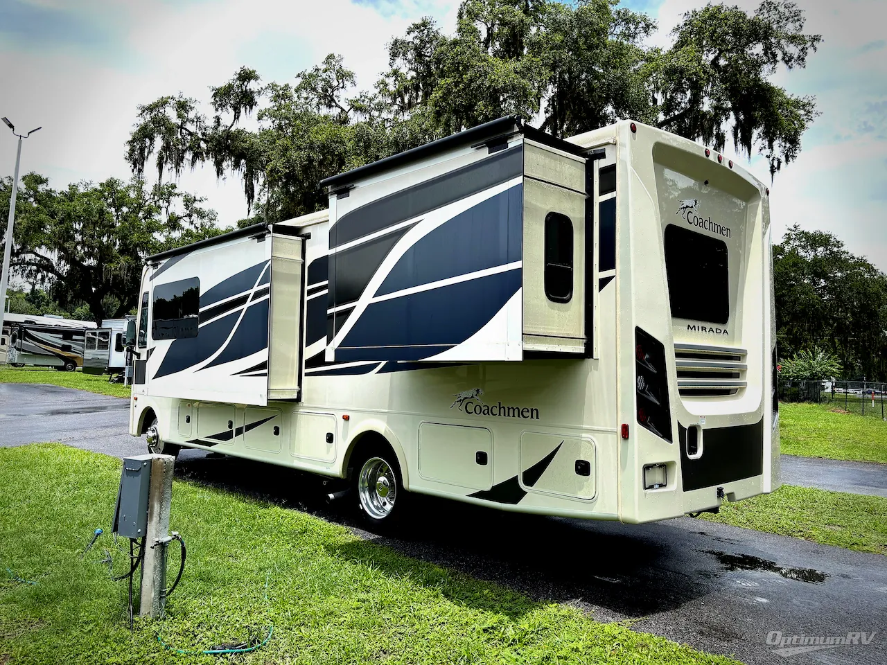 2022 Coachmen Mirada 315KS - Photo 4