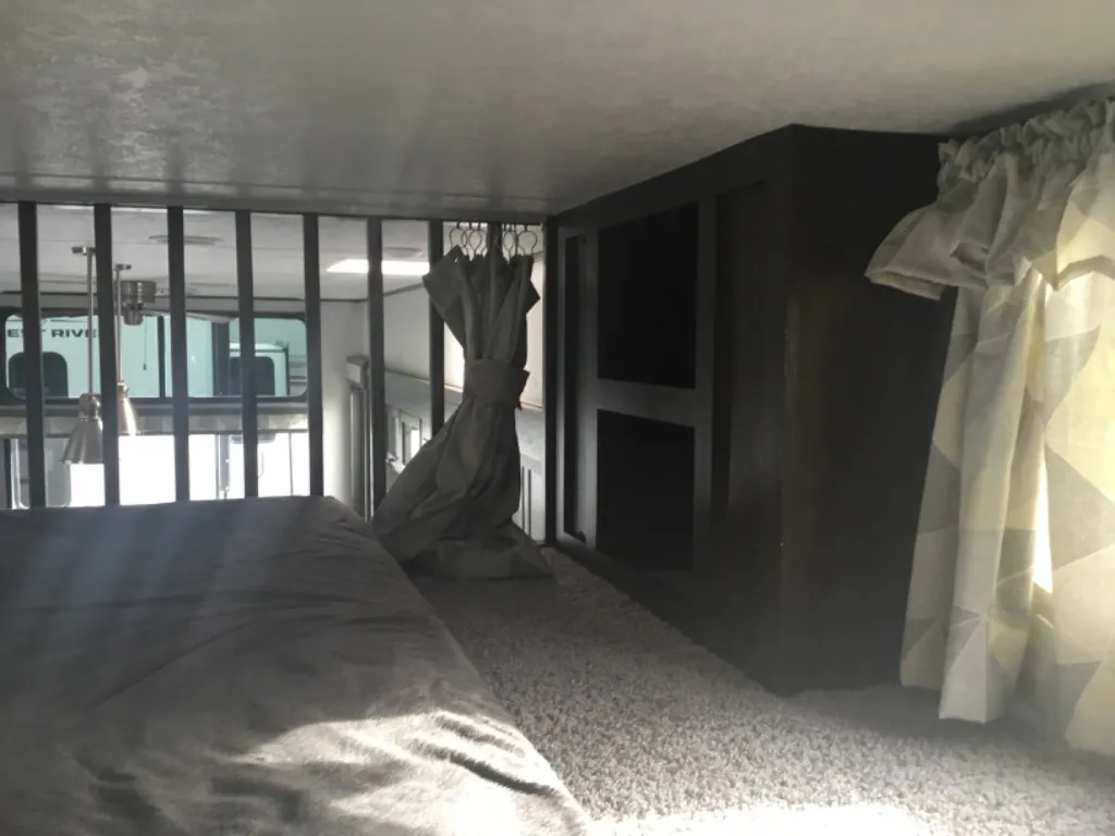 2020 Forest River Salem Grand Villa 42DL, Photos photo 29