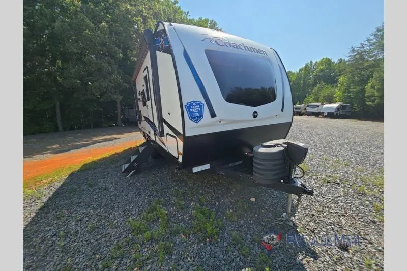 2024 Coachmen Freedom Express Ultra Lite 226RBS - Photo 2