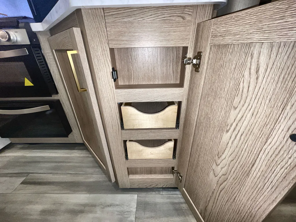 2027 Thor Motor Coach Freedom Elite 31FE, Photos photo 15
