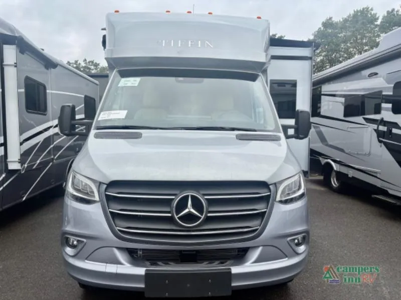 2025 Tiffin Wayfarer 25 XRW - Photo 4