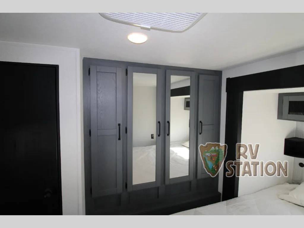 2027 Forest River Puma 32BHQS, Photos photo 51
