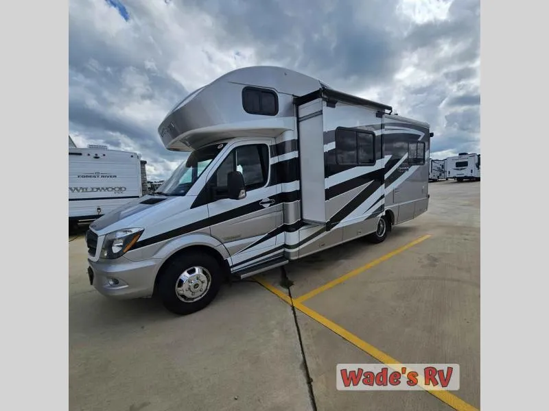 2016 Winnebago Navion 24G - Photo 3