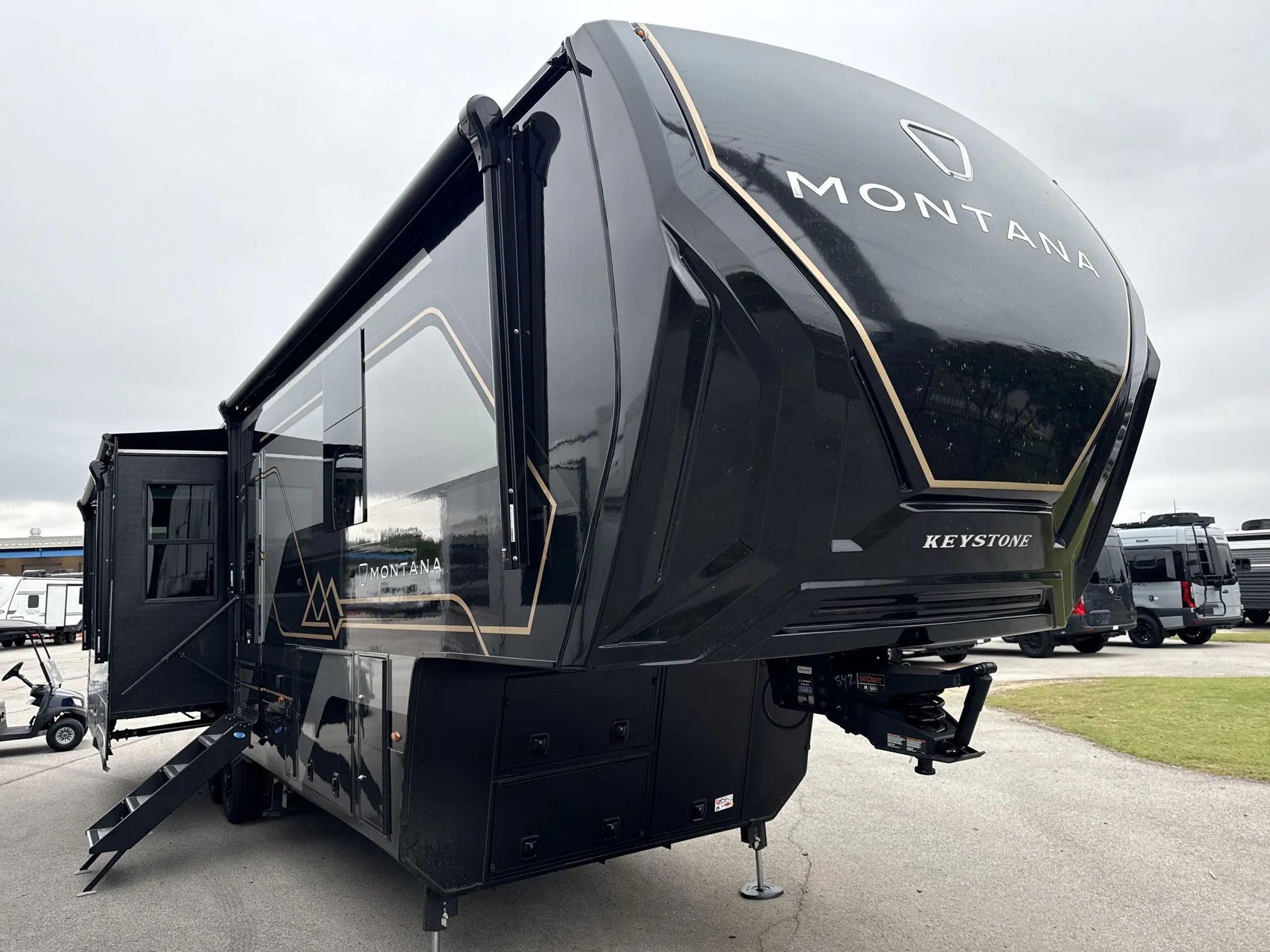 2026 Keystone Montana 3100RL - Photo 2