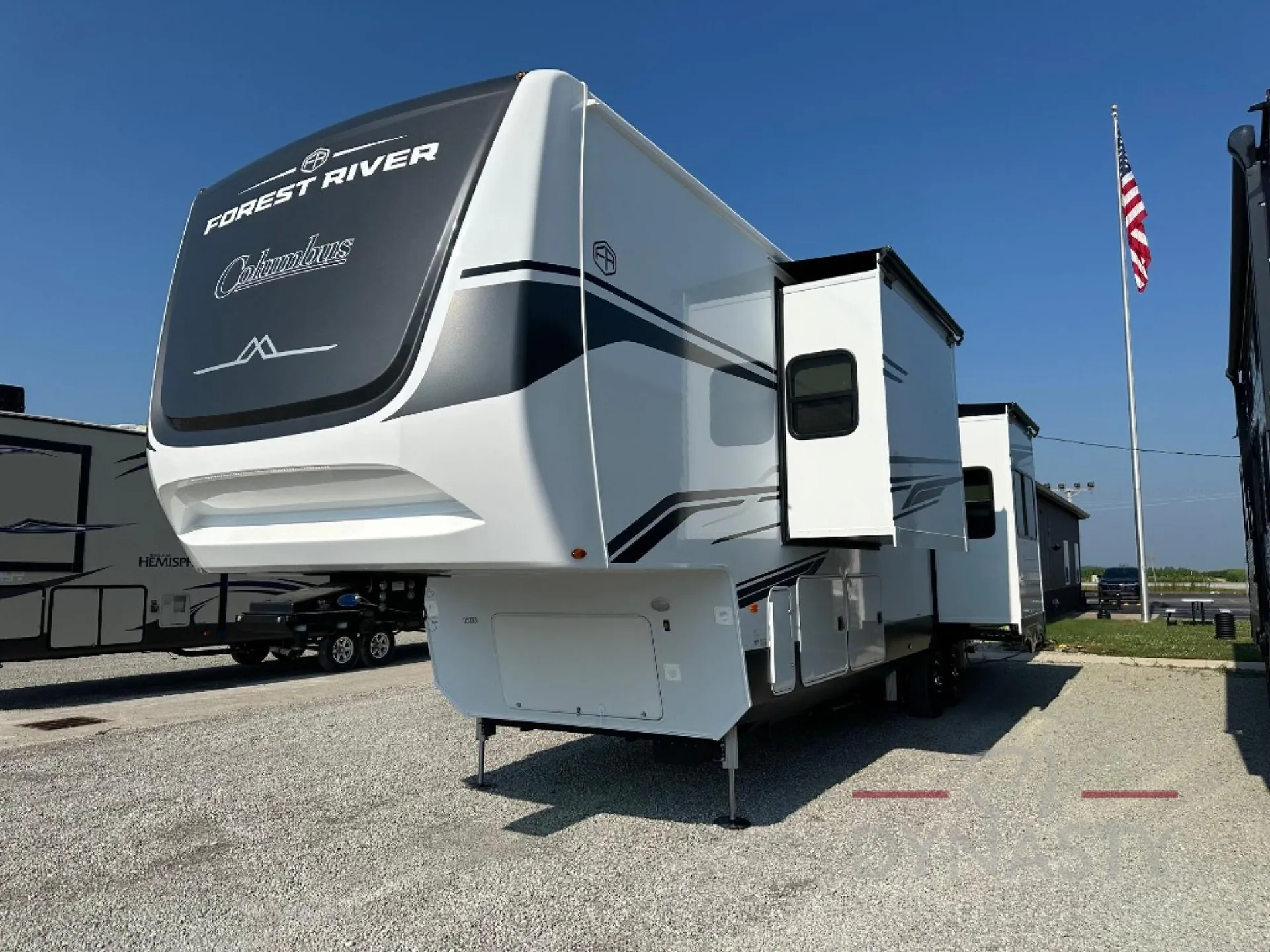 2026 Palomino Columbus 384RKH - Photo 4