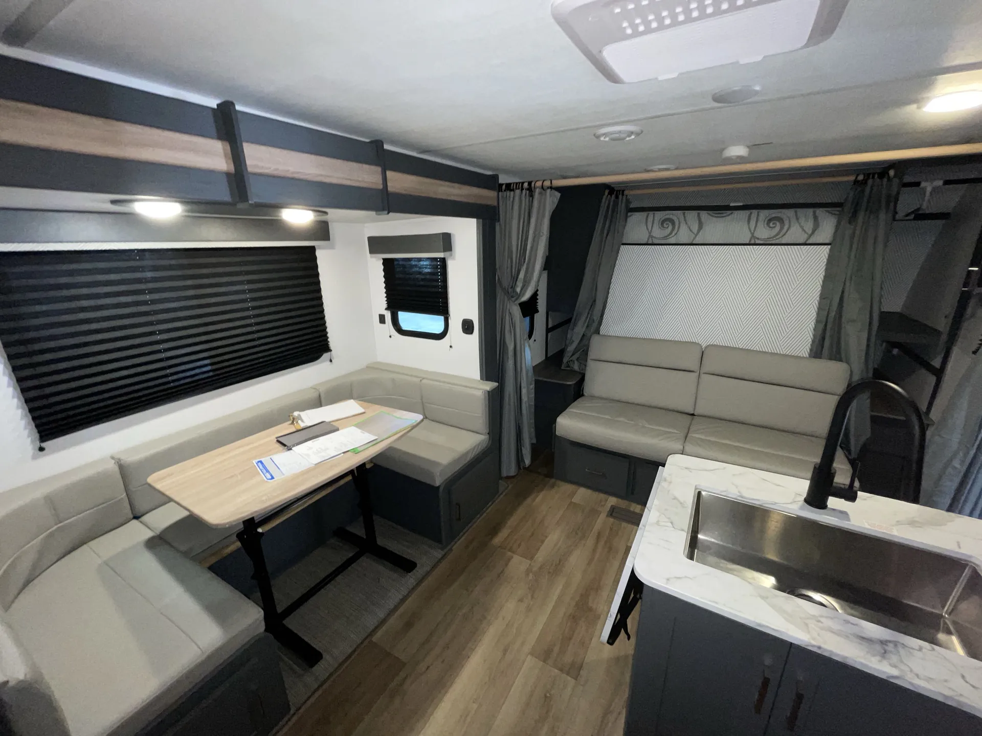 2024 Keystone Bullet Crossfire 1890RB — living area main
