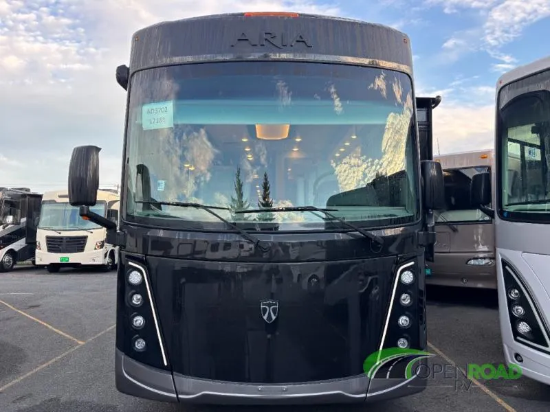 2026 Thor Motor Coach Aria 3702 - Photo 2