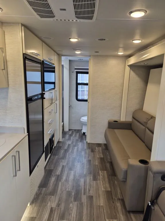 2020 Tiffin Wayfarer 25 RW, Photos photo 22