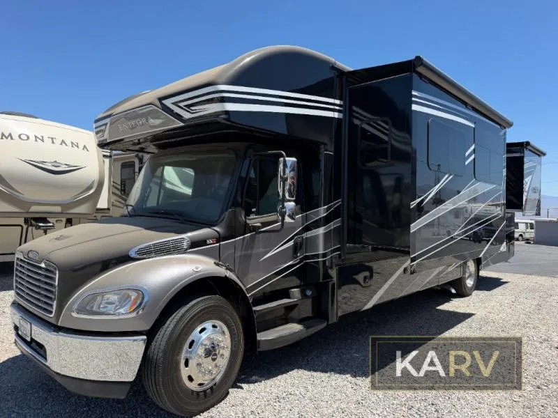 2022 Entegra Coach Accolade XL 37M - Photo 2