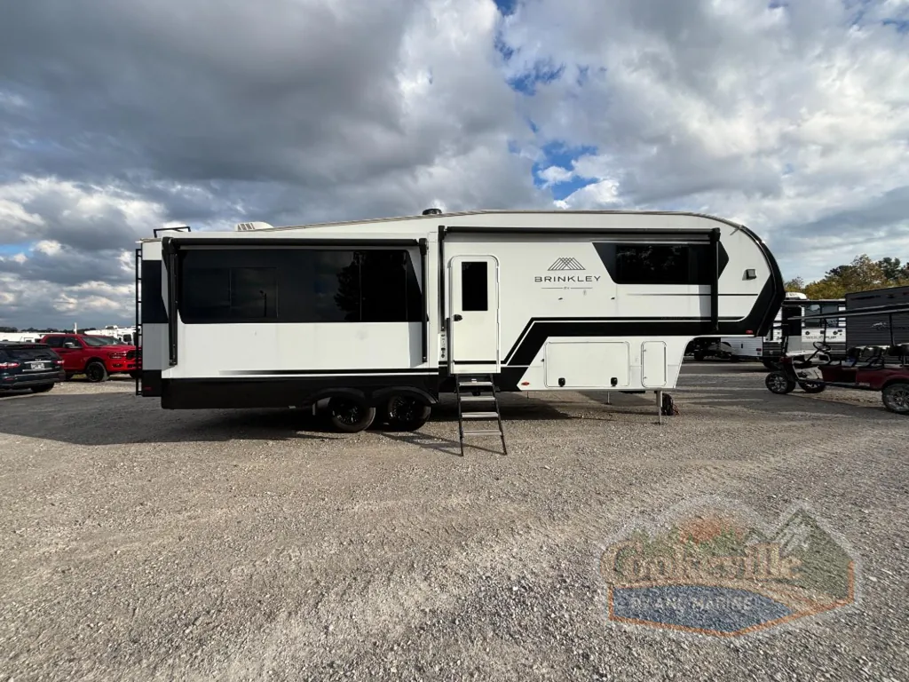 2025 Brinkley Model Z 3100, Photos photo 49