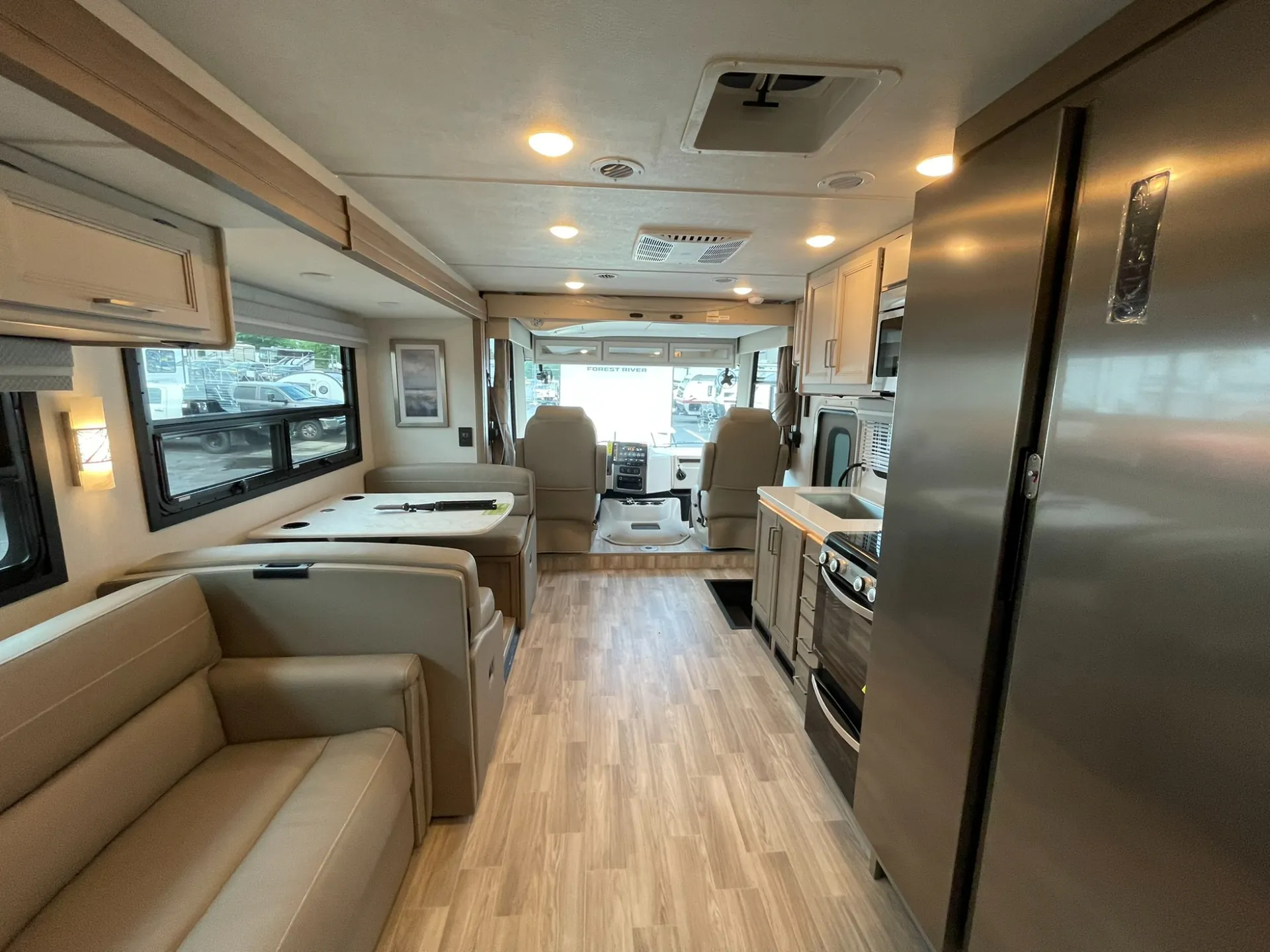 2026 Thor Motor Coach Windsport 35G - Photo 4