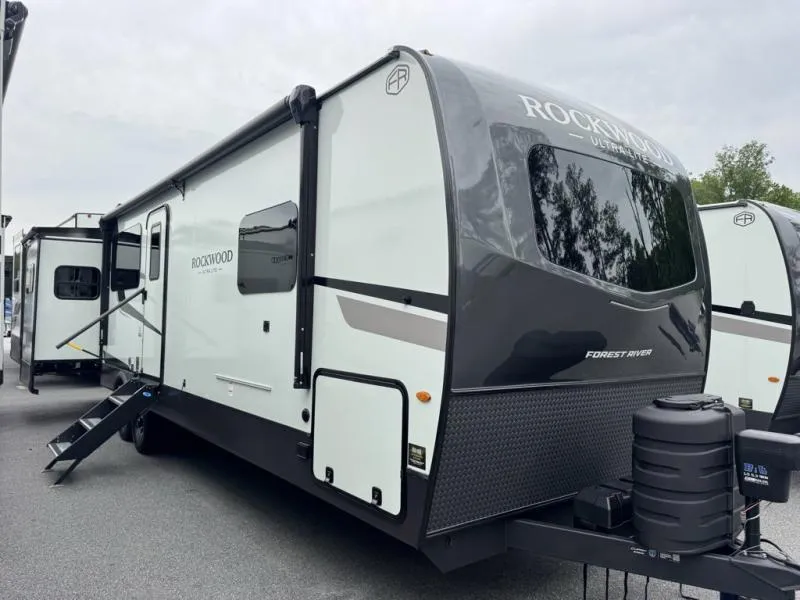 2026 Forest River Rockwood Ultra Lite 2608BS - Photo 2