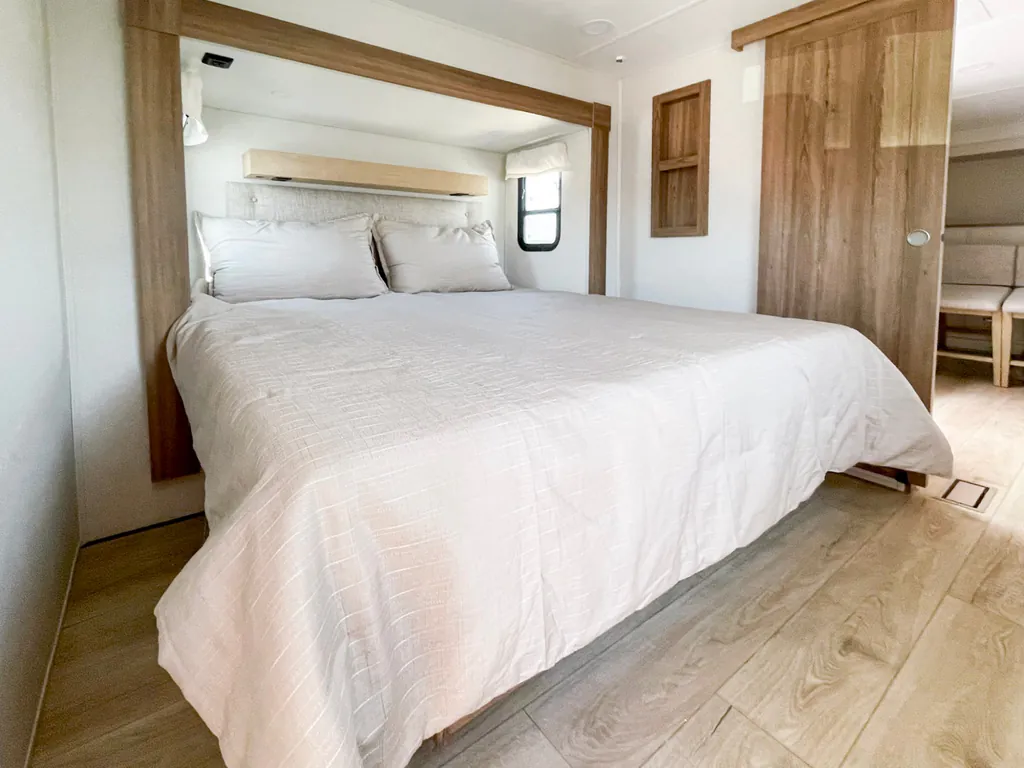 2027 Forest River Mesquite 3850HBRK, Photos photo 11