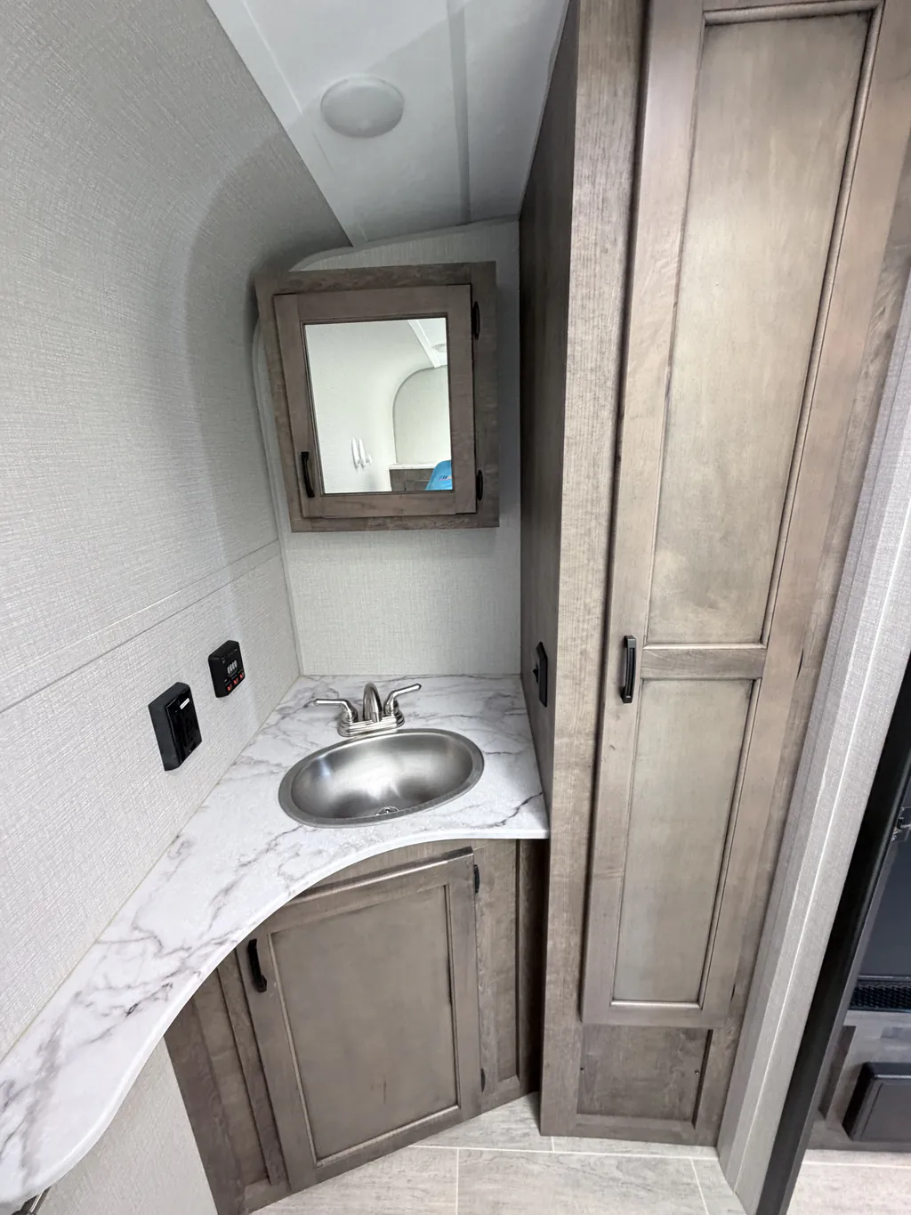 2021 Venture RV Sonic SN190VRB, Photos photo 16