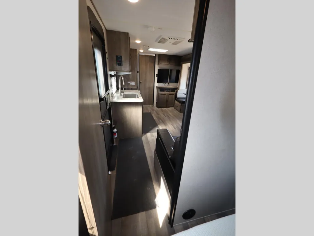 2019 Forest River Vibe 22RB, Photos photo 27