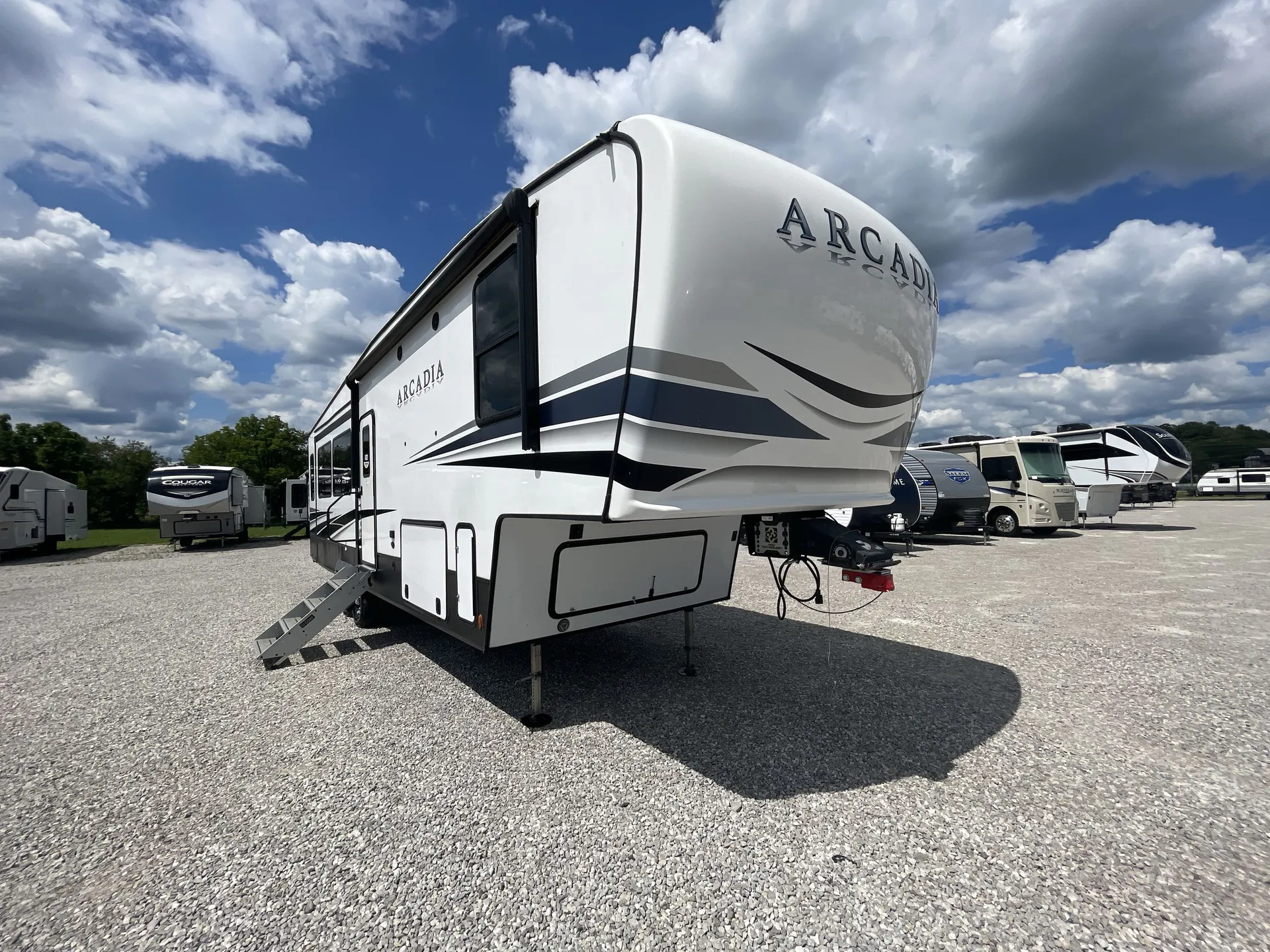 2022 Keystone Arcadia 3660RL - Photo 2