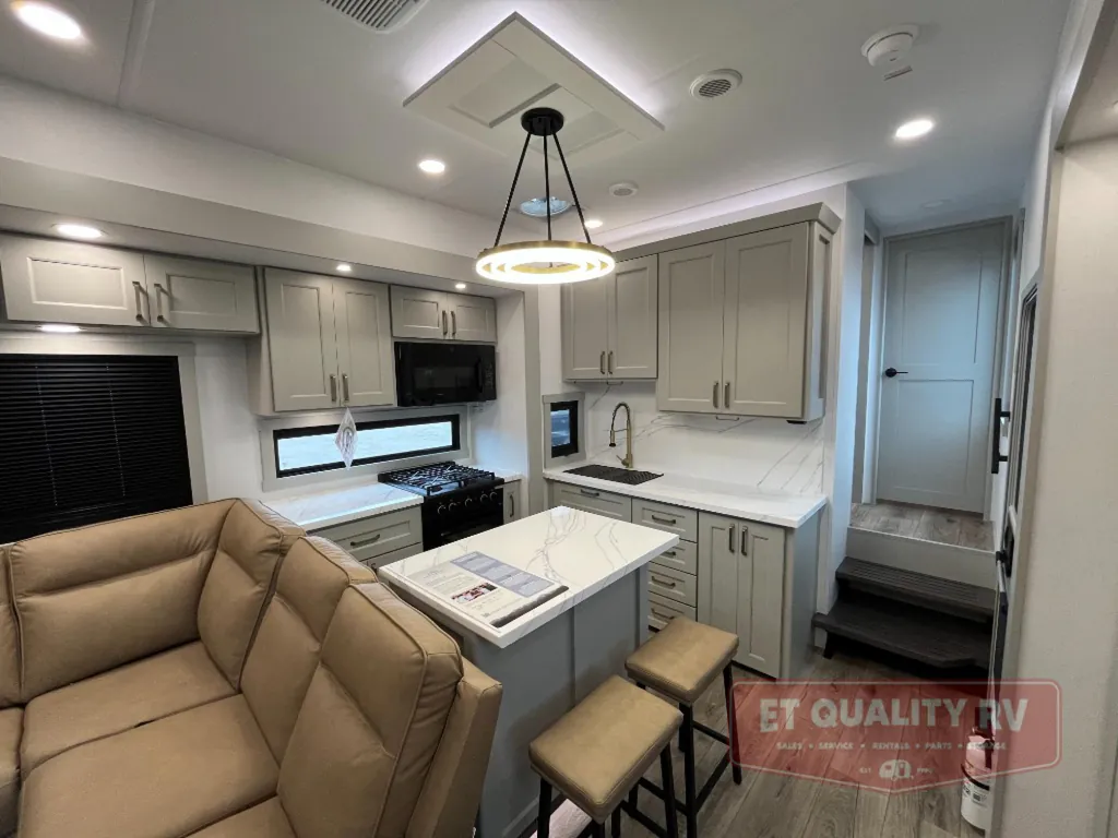 2026 Brinkley Model G 4150, Photos photo 30