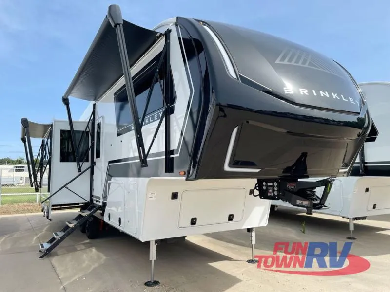 2026 Brinkley Model Z 2900 - Photo 2