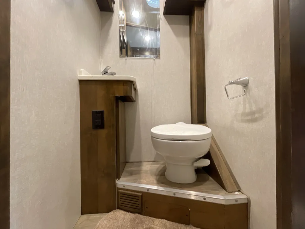2019 Tiffin Wayfarer 24 BW, Photos photo 19