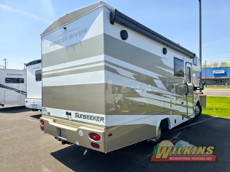 2026 Forest River Sunseeker MBS 2400B - Photo 3
