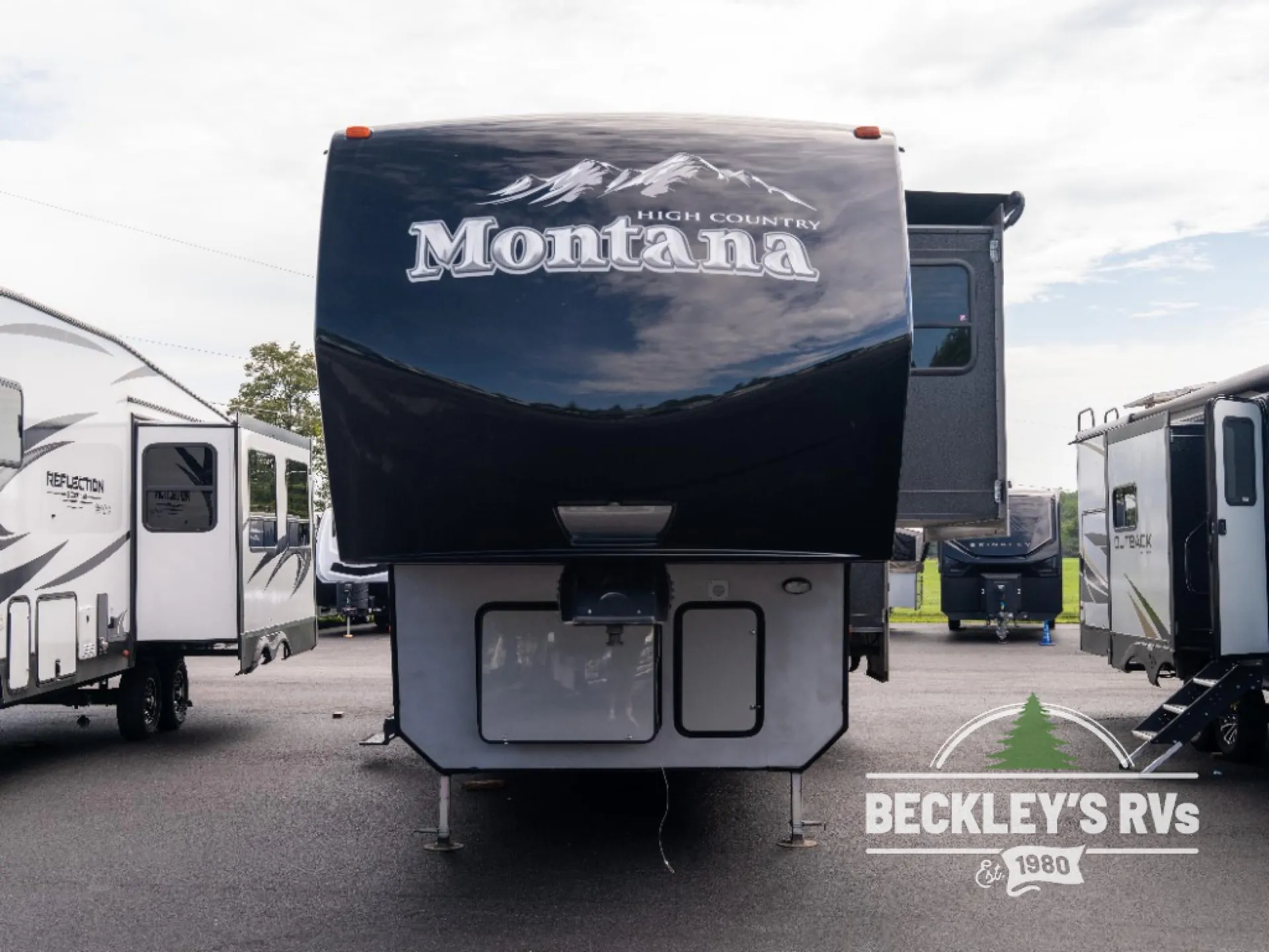 2016 Keystone Montana High Country 340BH - Photo 3