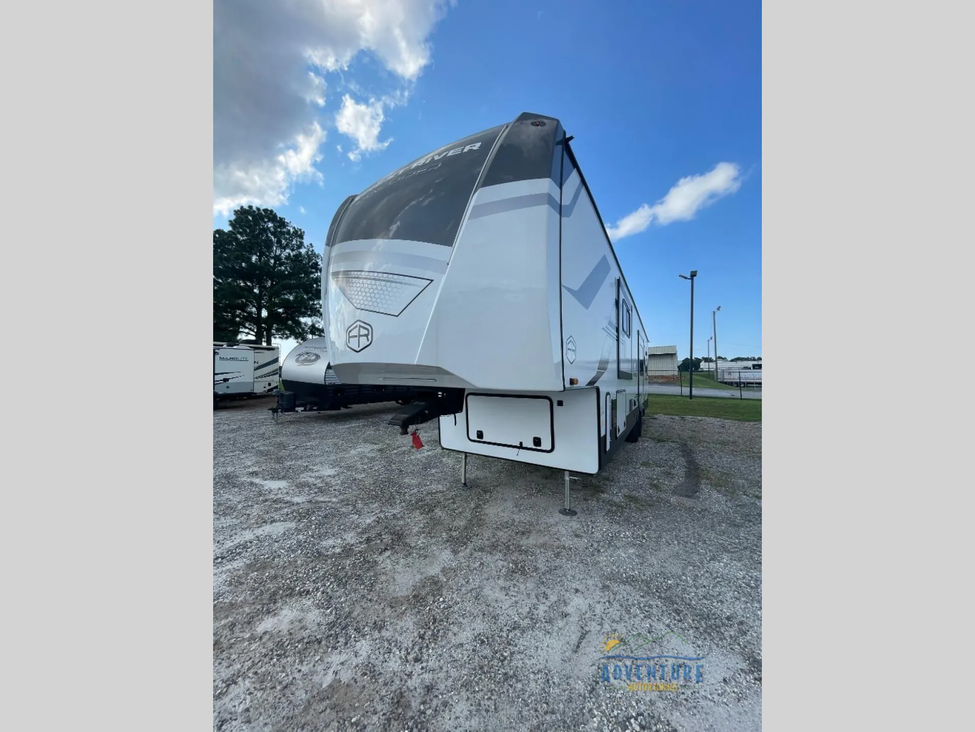 2025 Forest River Sandpiper 3800RK - Photo 4