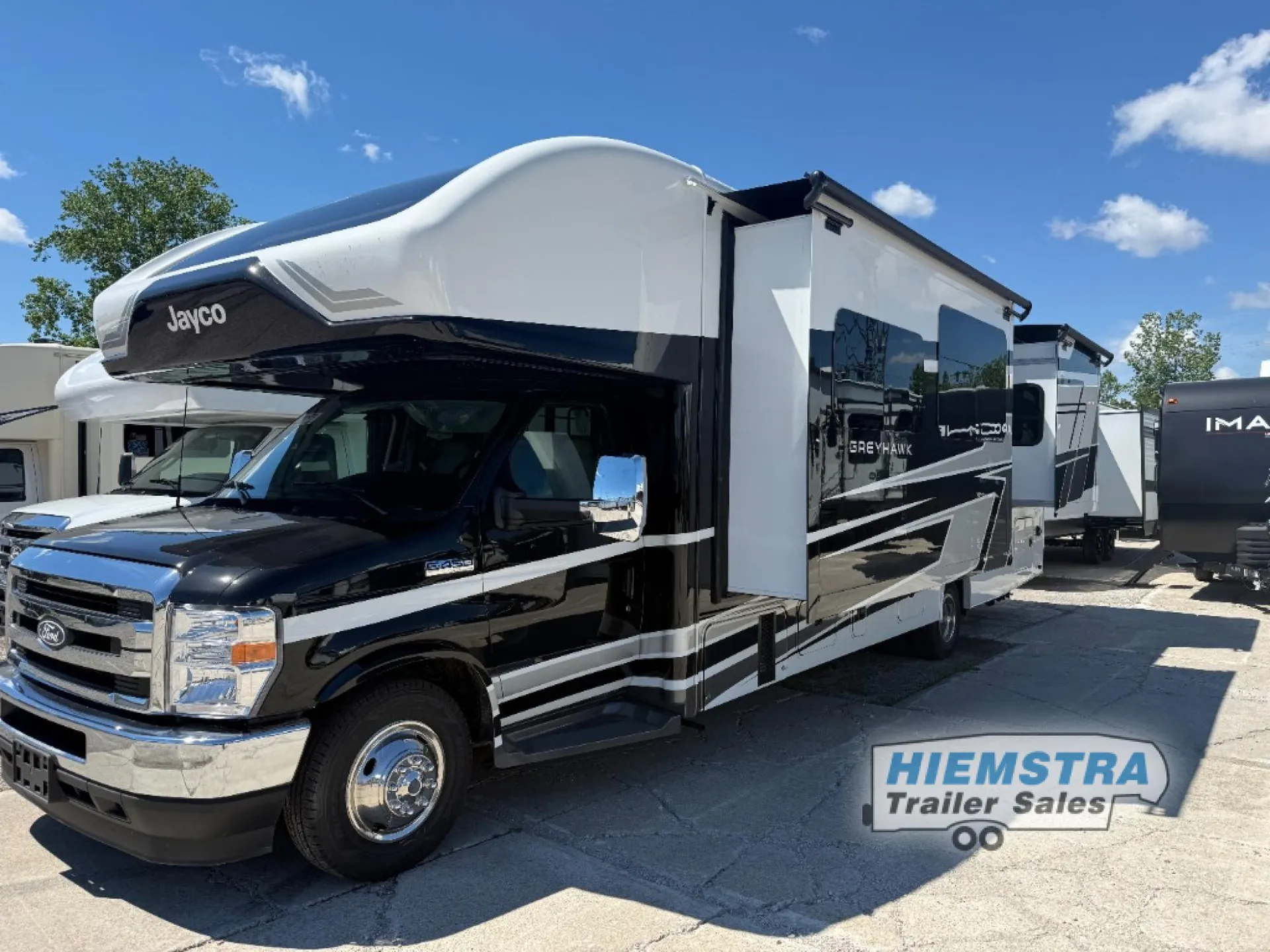 2027 Jayco Greyhawk 29MV - Photo 3