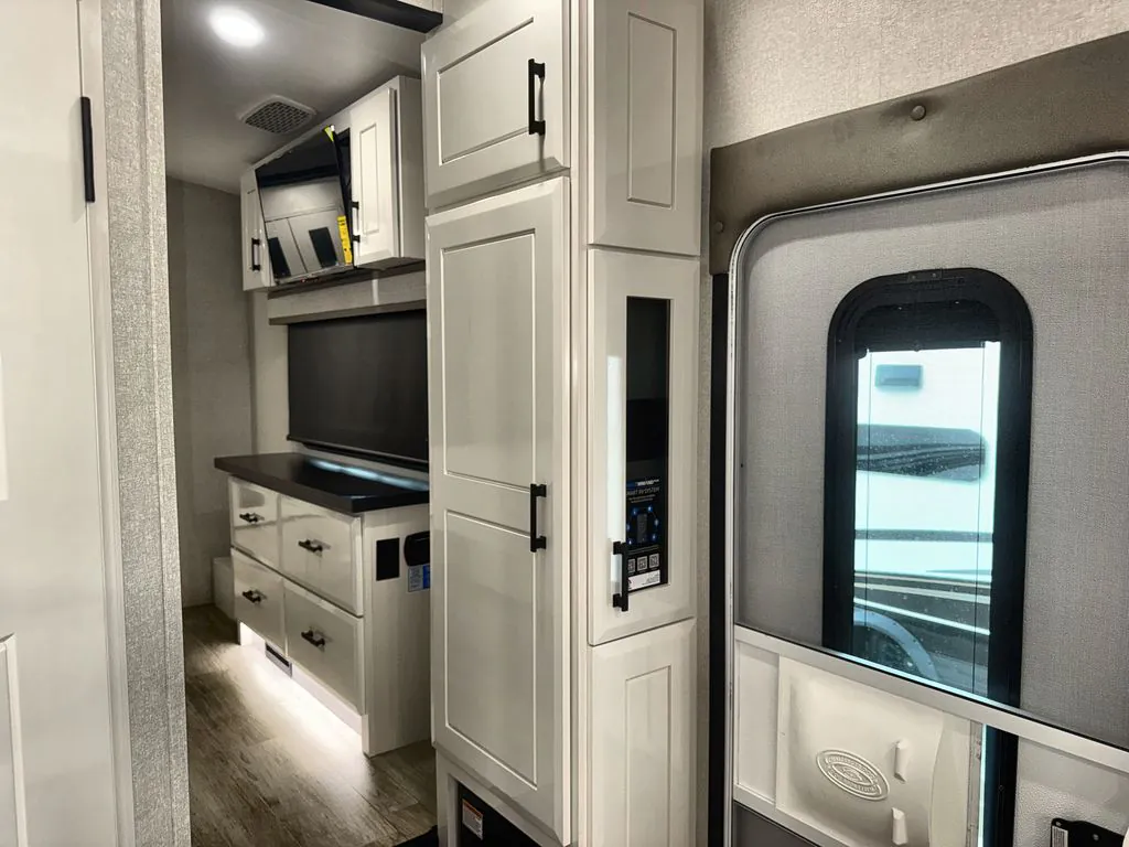 2026 Jayco Pinnacle 36FBTS, Photos photo 45