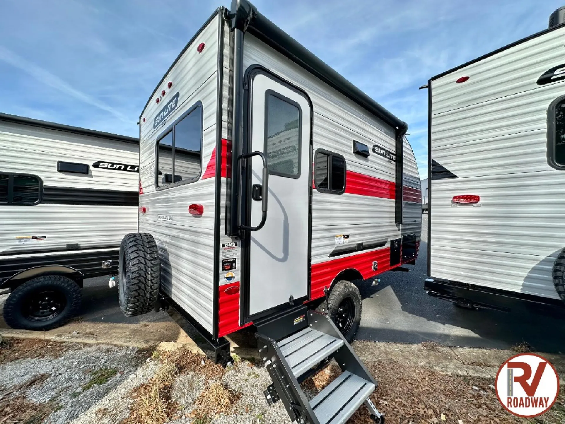 2025 Sunset Park RV Sun Lite 15MB - Photo 4