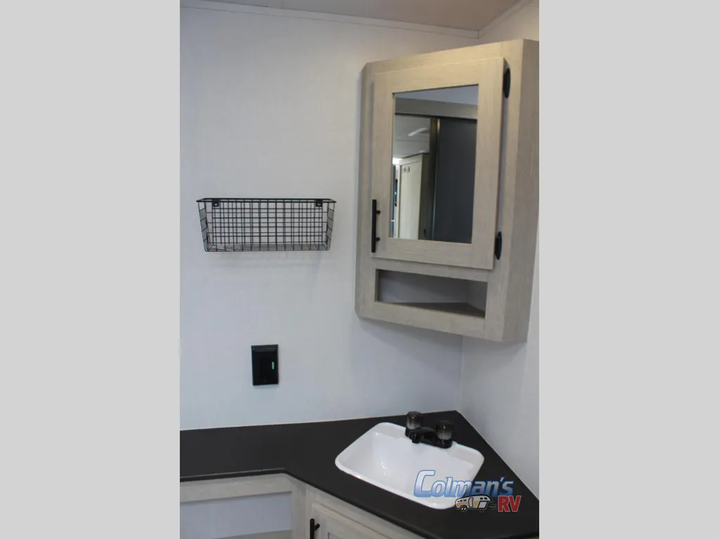 2026 Shasta RVs i-5 Edition 533BH, Photos photo 29