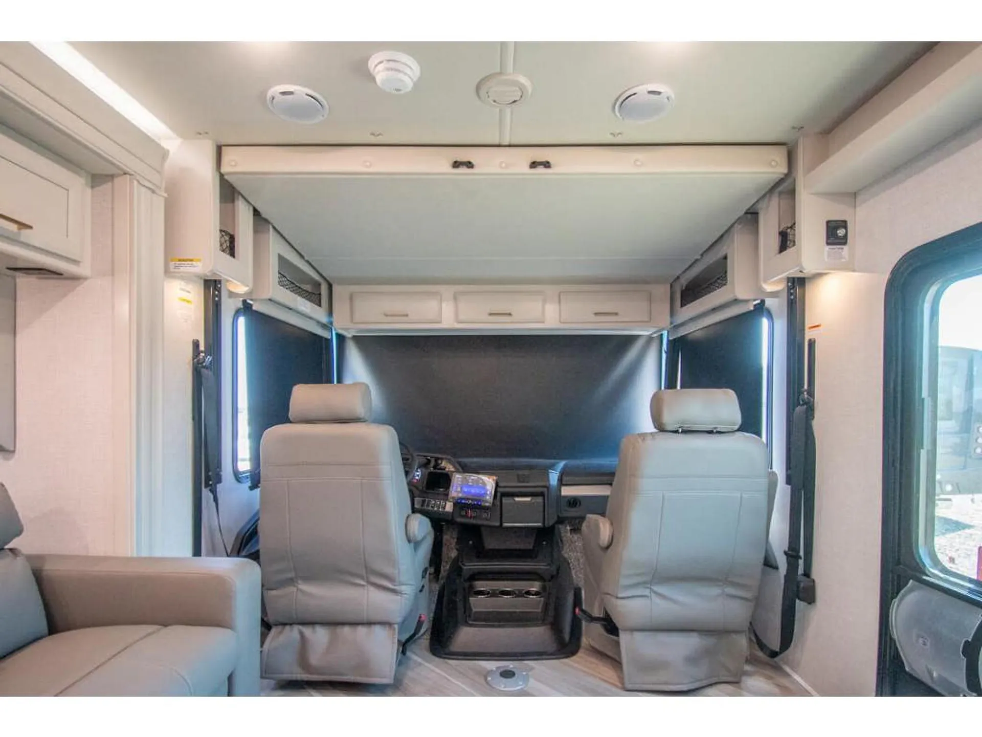 2026 Fleetwood Fortis 36T - Photo 4