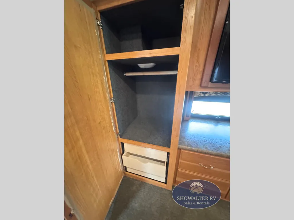 2016 Fleetwood Pace Arrow LXE 38K, Photos photo 36
