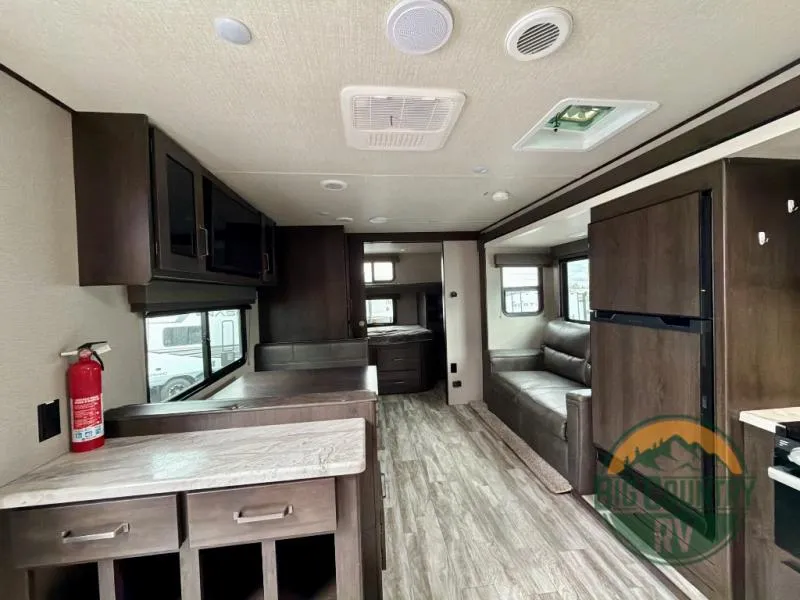 2022 Grand Design Transcend Xplor 297QB - Photo 4