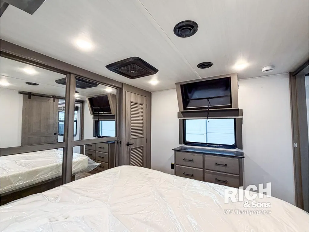 2022 Keystone Montana 3231CK, Photos photo 21